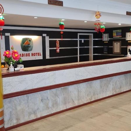 Paradise Hotel Tanjung Pinang Buitenkant foto
