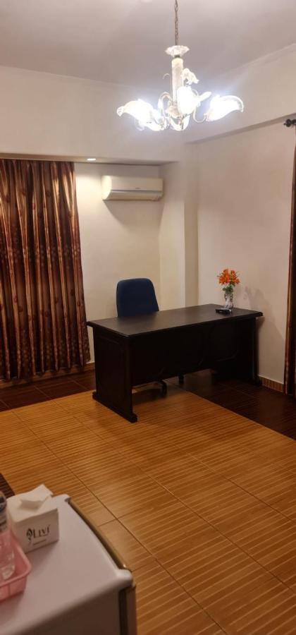 Paradise Hotel Tanjung Pinang Buitenkant foto
