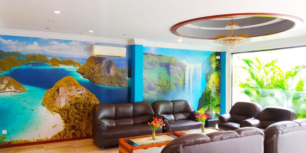 Paradise Hotel Tanjung Pinang Buitenkant foto